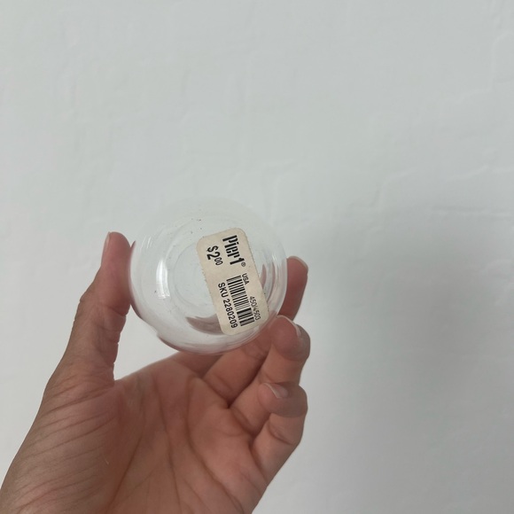 Pier 1 Imports Champagne Glasses Set of 18 - Picture 5 of 5